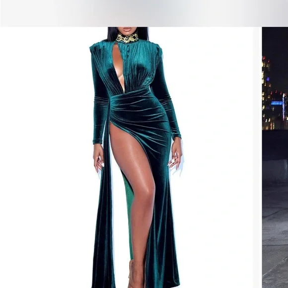 Macy's Emerald Velvet Long Sleeve Dress - Picture 1 of 5